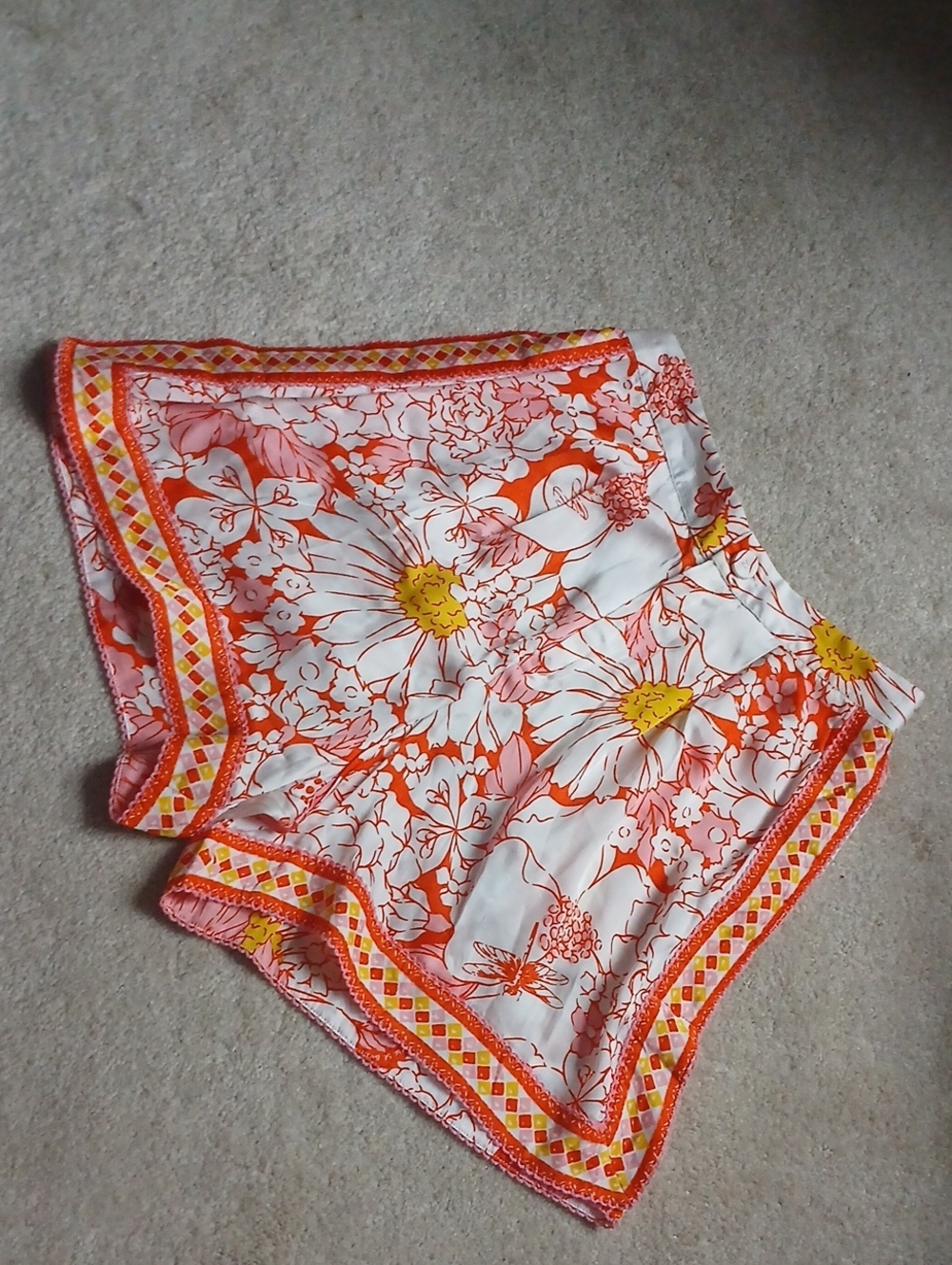 Poupette St Barth Isabelle Silky Floral Shorts